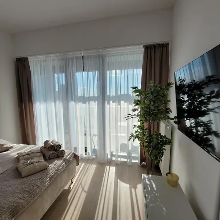 Hanza Tower Apartament Vip Apartment *