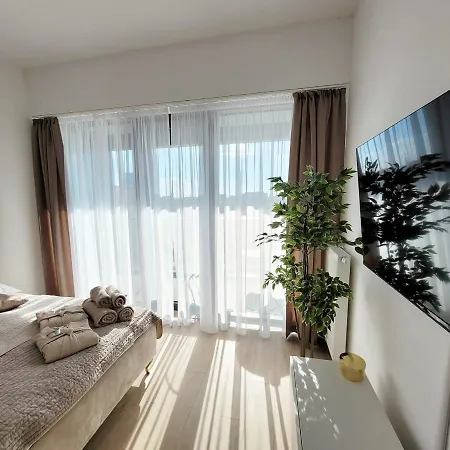 Hanza Tower Apartament Vip *